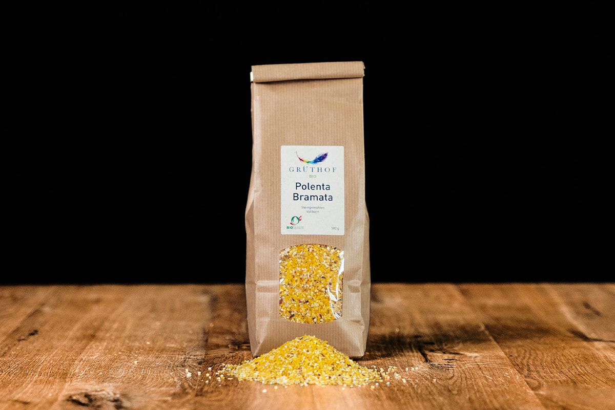 Colored bramata made from old maize varieties (500g)